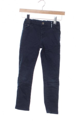 Παιδικά τζίν LC Waikiki, Μέγεθος 6-7y/ 122-128 εκ., Χρώμα Μπλέ, Τιμή 16,00 €