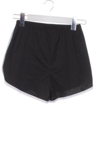 Παιδικό κοντό παντελόνι Cherry, Μέγεθος 11-12y/ 152-158 εκ., Χρώμα Μαύρο, Τιμή 7,00 €
