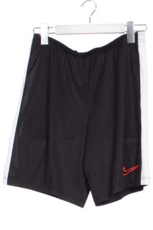 Gyerek rövidnadrág Nike, Méret 14-15y / 168-170 cm, Szín Fekete, Ár 5 389 Ft