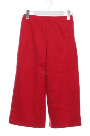 Детски къс панталон Primigi, Размер 8-9y/ 134-140 см, Цвят Червен, Цена 9,00 €