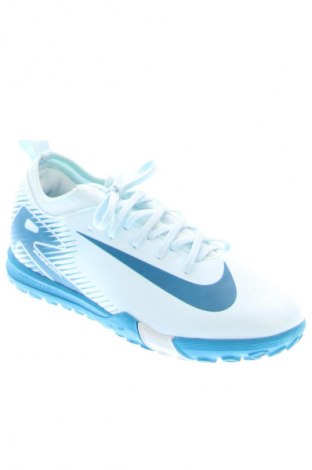 Încălțăminte pentru copii Nike, Mărime 35, Culoare Multicolor, Preț 202,59 Lei