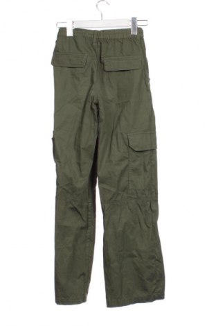 Παιδικό παντελόνι H&M, Μέγεθος 12-13y/ 158-164 εκ., Χρώμα Πράσινο, Τιμή 11,00 €