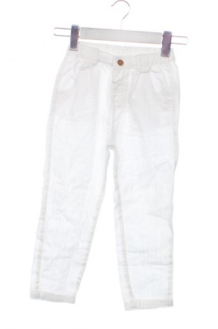 Детски панталон LC Waikiki, Размер 3-4y/ 104-110 см, Цвят Бял, Цена 9,20 €