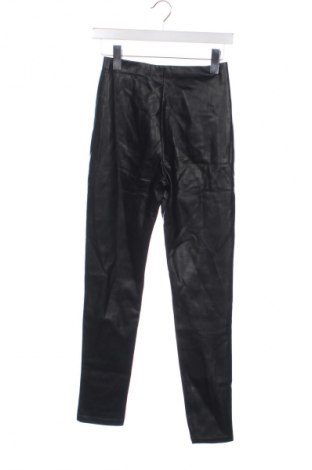Παιδικό παντελόνι Reserved, Μέγεθος 11-12y/ 152-158 εκ., Χρώμα Μαύρο, Τιμή 10,74 €