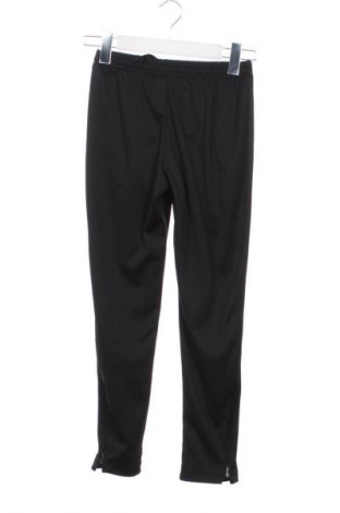 Детско спортно долнище Nike, Размер 10-11y/ 146-152 см, Цвят Черен, Цена 17,46 €