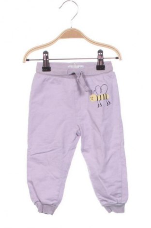 Детско спортно долнище Sinsay, Размер 9-12m/ 74-80 см, Цвят Лилав, Цена 12,85 €