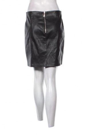 Kožená sukňa  Amisu, Veľkosť M, Farba Čierna, Cena  5,95 €