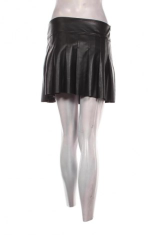 Кожена пола Fb Sister, Размер S, Цвят Черен, Цена 3,57 €