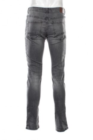 Pánske džínsy  Crosshatch, Veľkosť M, Farba Sivá, Cena  65,95 €