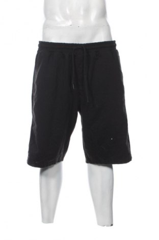 Męskie szorty LC Waikiki, Rozmiar XL, Kolor Czarny, Cena 53,58 zł