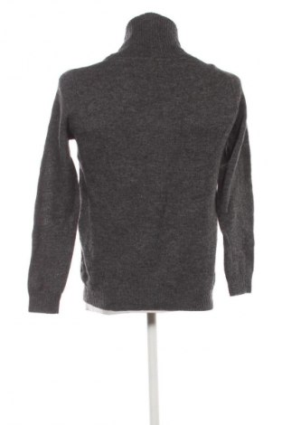 Pánský svetr  Pull&Bear, Velikost M, Barva Šedá, Cena  506,00 Kč