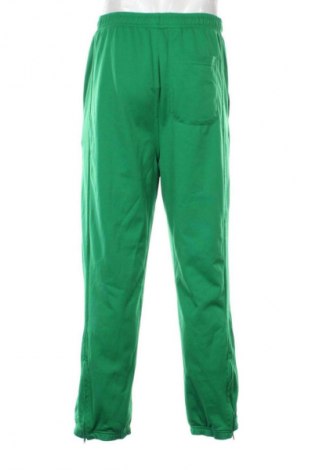 Herren Sporthose Urban Classics, Größe M, Farbe Grün, Preis € 15,99