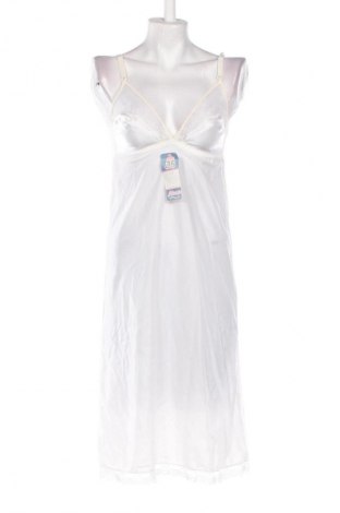 Пижама Unbranded, Размер M, Цвят Бял, Цена 32,00 €