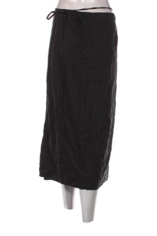 Пола & Other Stories, Размер M, Цвят Черен, Цена 32,72 €