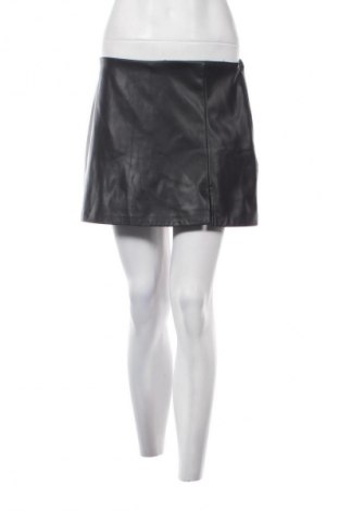 Παντελονόφουστα Stradivarius, Μέγεθος L, Χρώμα Μαύρο, Τιμή 4,99 €