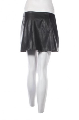 Παντελονόφουστα Stradivarius, Μέγεθος L, Χρώμα Μαύρο, Τιμή 4,99 €