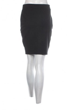 Sukně Amisu, Velikost S, Barva Černá, Cena  129,00 Kč