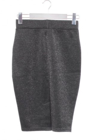 Пола Amisu, Размер XS, Цвят Сребрист, Цена 9,71 €