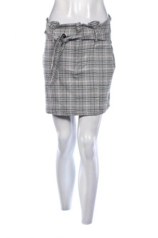 Φούστα Bershka, Μέγεθος S, Χρώμα Πολύχρωμο, Τιμή 5,99 €