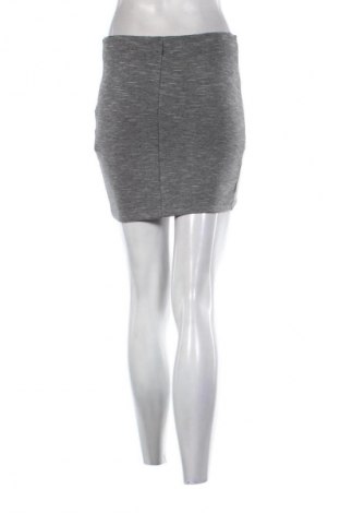 Φούστα Bershka, Μέγεθος S, Χρώμα Πολύχρωμο, Τιμή 9,71 €