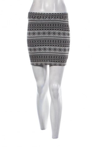 Пола Bik Bok, Размер S, Цвят Многоцветен, Цена 10,00 €