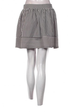 Fustă Boohoo, Mărime M, Culoare Multicolor, Preț 60,99 Lei