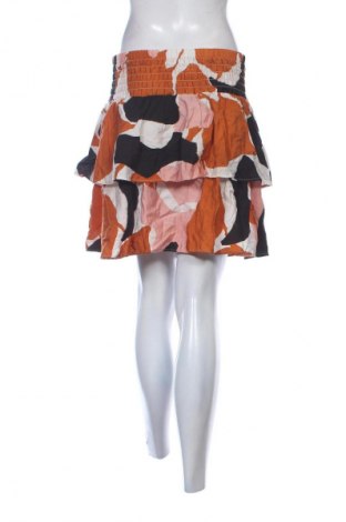 Sukně C&A, Velikost L, Barva Vícebarevné, Cena  119,00 Kč