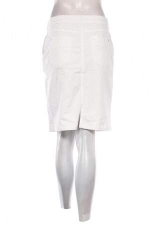 Sukně Canda, Velikost M, Barva Bílá, Cena  149,00 Kč
