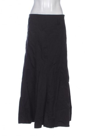 Пола Clockhouse, Размер M, Цвят Черен, Цена 12,27 €