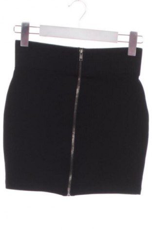 Sukně Clockhouse, Velikost XS, Barva Černá, Cena  277,00 Kč
