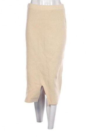 Пола DAZY, Размер M, Цвят Бежов, Цена 6,64 €