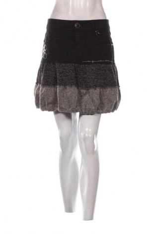 Φούστα Desigual, Μέγεθος M, Χρώμα Πολύχρωμο, Τιμή 21,99 €