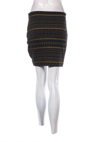 Пола Fb Sister, Размер M, Цвят Многоцветен, Цена 10,00 €