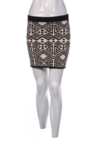 Φούστα Forever 21, Μέγεθος S, Χρώμα Πολύχρωμο, Τιμή 4,99 €