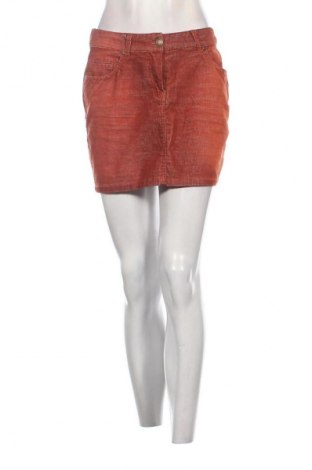 Пола Gina, Размер S, Цвят Червен, Цена 4,09 €