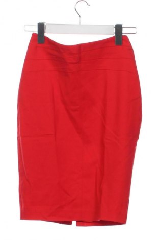 Sukně Guess By Marciano, Velikost XS, Barva Červená, Cena  3 208,00 Kč