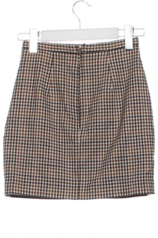 Пола H&M, Размер XXS, Цвят Многоцветен, Цена 5,62 €