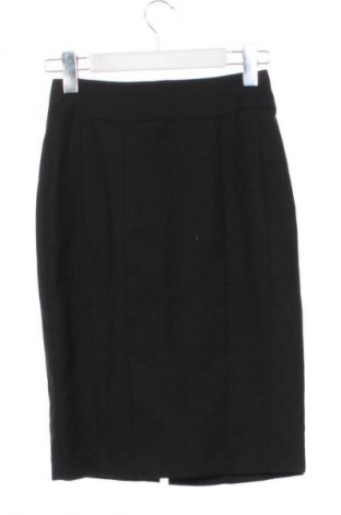 Sukně H&M, Velikost XS, Barva Černá, Cena  169,00 Kč