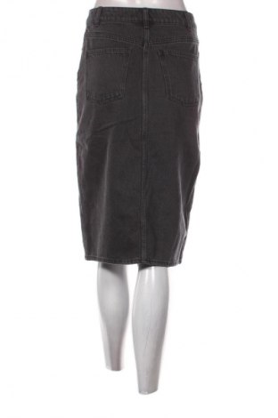 Пола H&M, Размер S, Цвят Сив, Цена 6,13 €