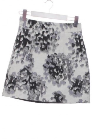 Пола H&M, Размер XS, Цвят Многоцветен, Цена 10,00 €