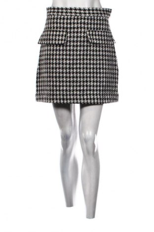 Пола H&M, Размер S, Цвят Многоцветен, Цена 10,00 €