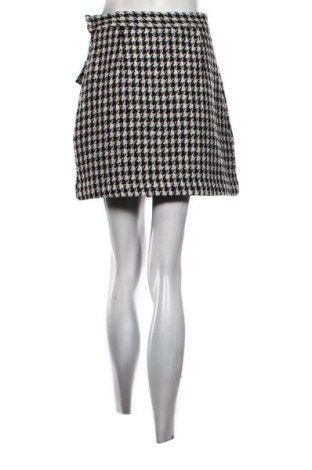 Пола H&M, Размер S, Цвят Многоцветен, Цена 10,00 €