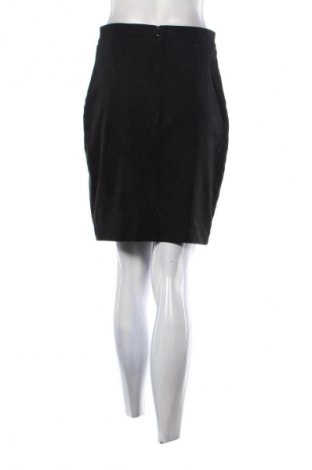 Пола H&M, Размер M, Цвят Черен, Цена 9,70 €