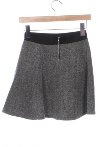 Пола H&M Divided, Размер XS, Цвят Сив, Цена 10,00 €