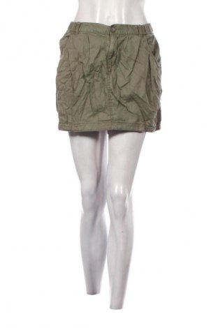 Пола H&M Divided, Размер XL, Цвят Зелен, Цена 4,60 €