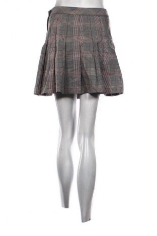 Пола H&M Divided, Размер S, Цвят Многоцветен, Цена 4,60 €