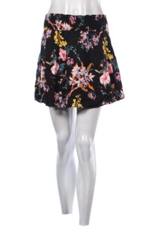 Sukně H&M Divided, Velikost M, Barva Vícebarevné, Cena  275,00 Kč