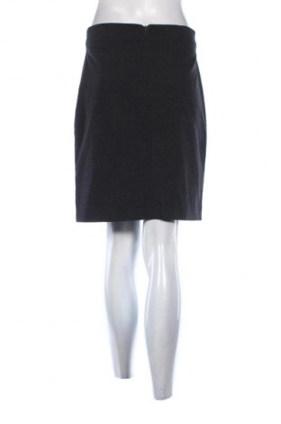 Пола H&M L.O.G.G., Размер M, Цвят Многоцветен, Цена 9,78 €