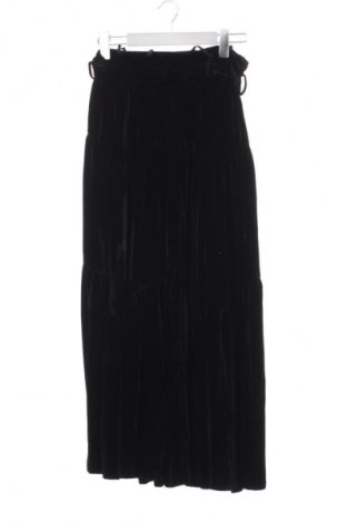 Пола Haupt, Размер S, Цвят Черен, Цена 25,00 €