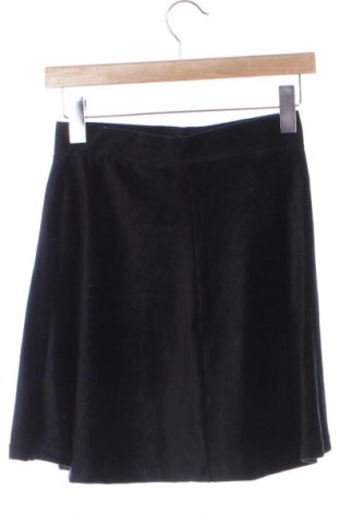 Пола Janina, Размер XS, Цвят Черен, Цена 2,55 €